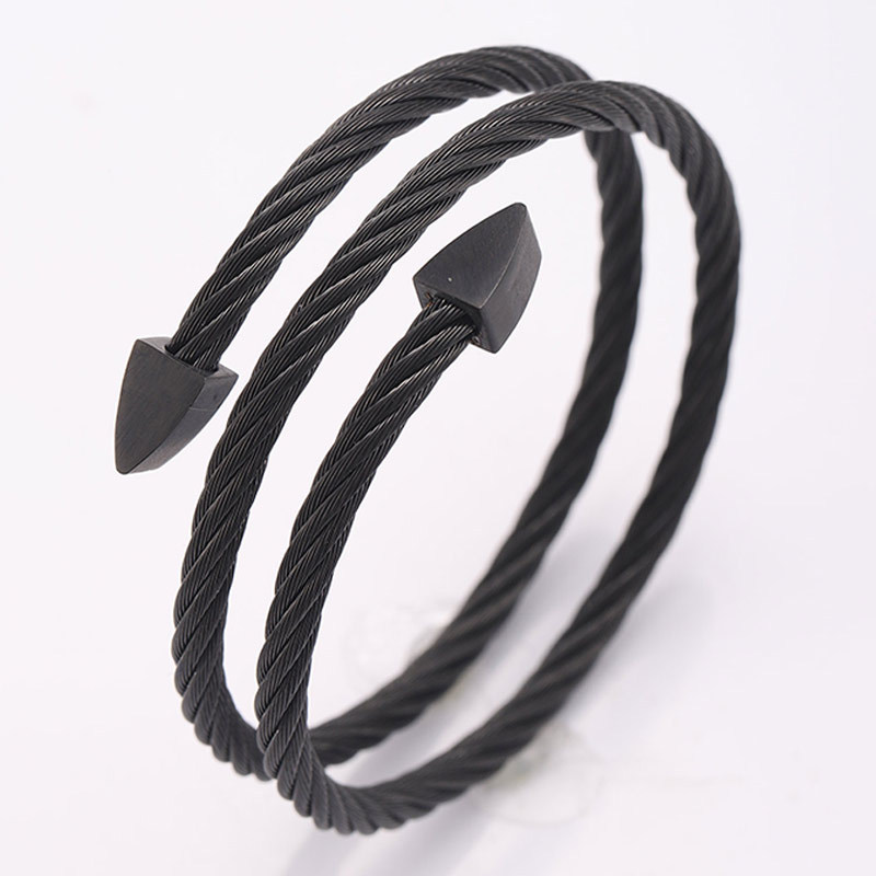 Personalidad de acero abierto flecha de acero de titanio pulsera de acero femenina nicho minimalista diseño envuelto tres capas no decolor joyas de pulsera