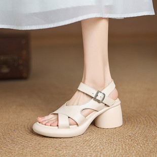 ¶ֺ��׷�ˮ̨��Ů��ЬŮ��Ƥ2025�¿��ļ��߸��ָ���ˮ̨�_�RЬ