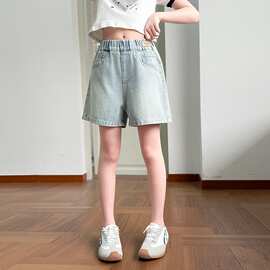 跨境女童夏季牛仔裤2026新款韩版休闲裤中大童小皮标牛仔短裤批发