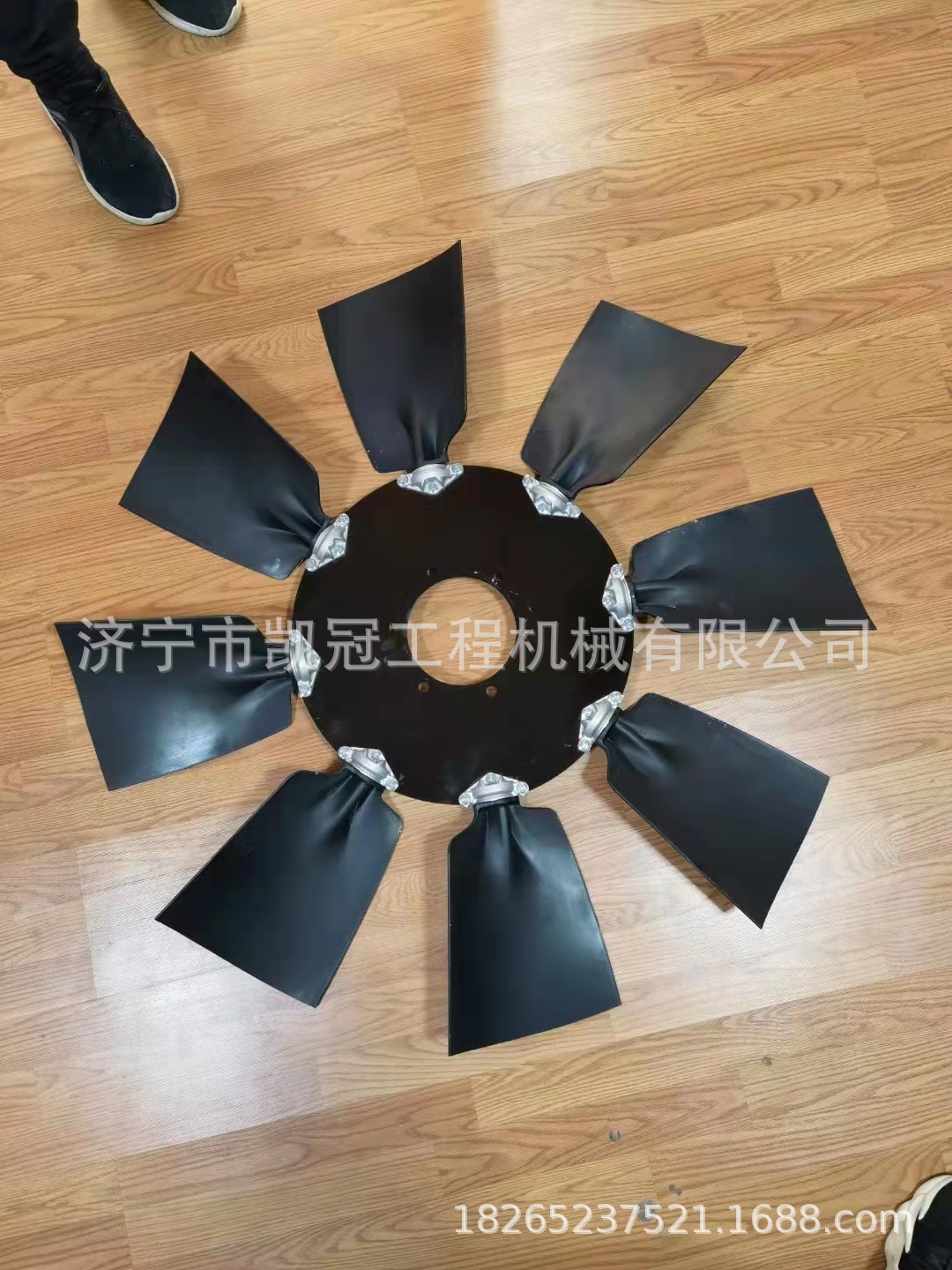 销售CLG856 CLG835装载机水箱风扇叶刹车泵钳分泵50C装载机斗齿