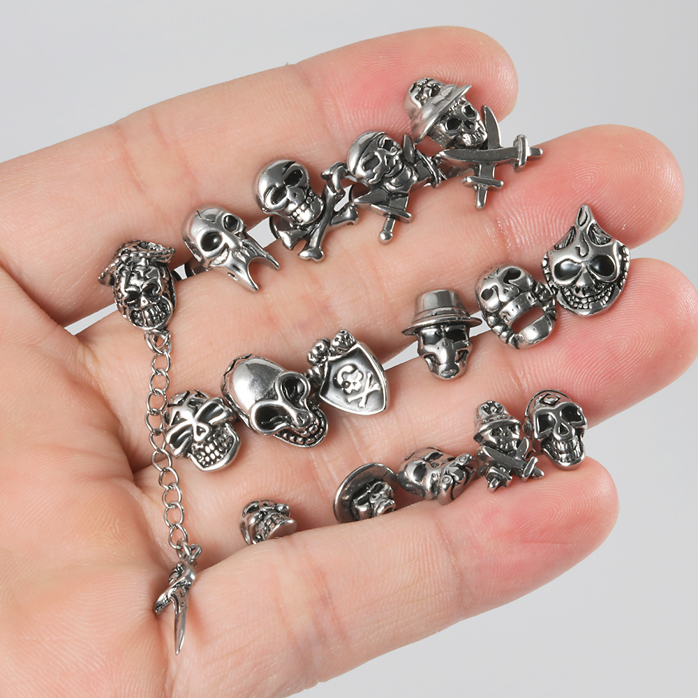 1g Weight 304 Stainless Steel Ear Needle Material Ear Studs Classification 1 Piece Quantity 1 Piece Ear Cartilage Rings & Studs Punk Skull 304 Stainless Steel