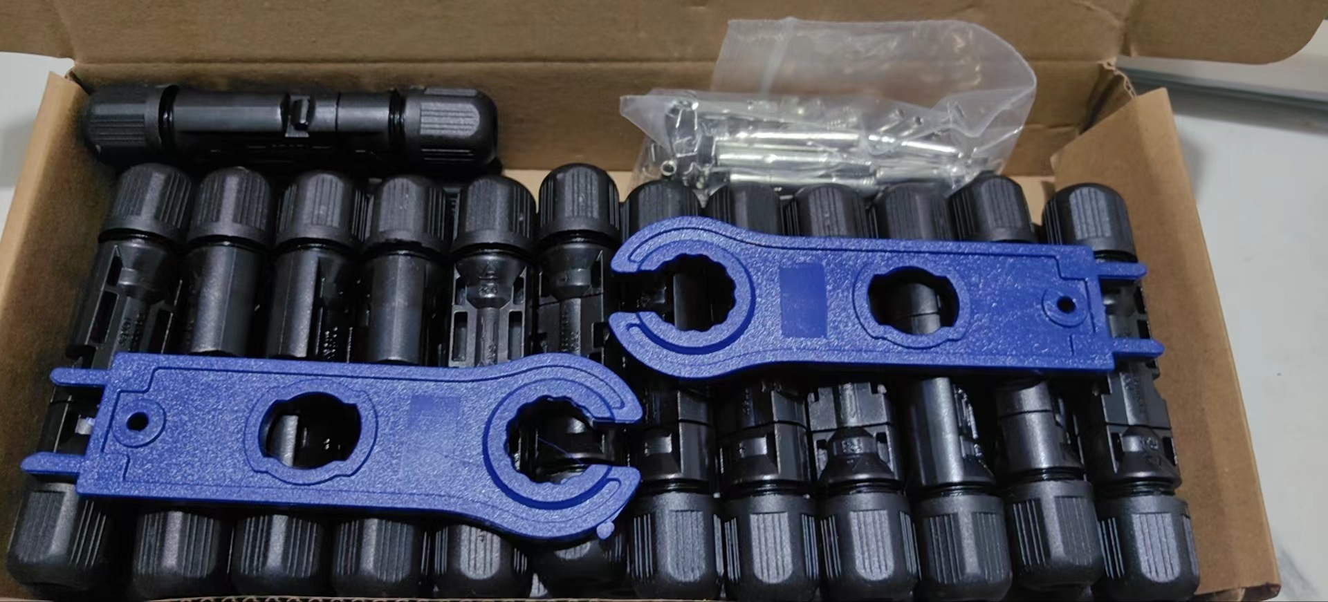 커넥터 26세트 + 렌치 2개