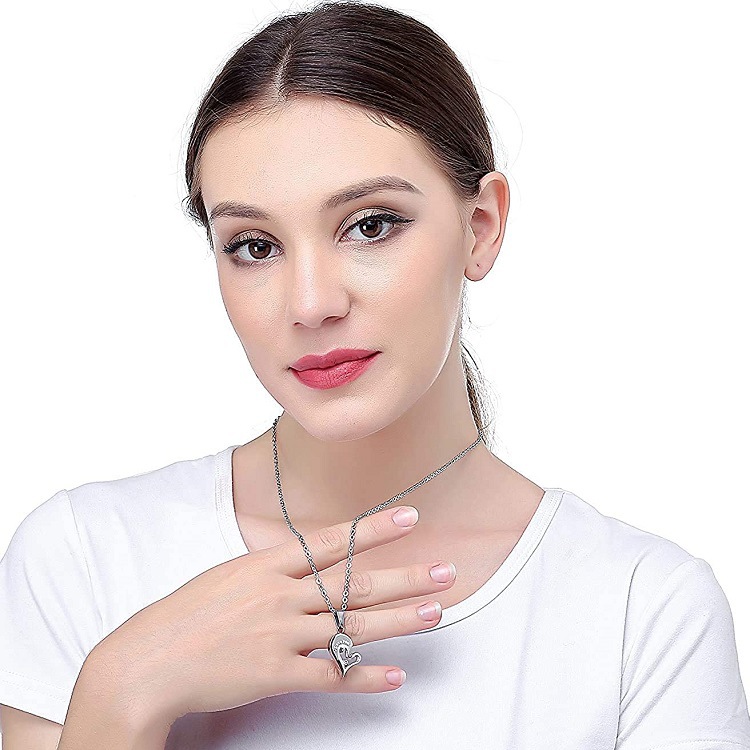 Daily Occasion 204-301 Stainless Steel Material Simple Style Heart Shape 204-301 Stainless Steel Cable Chain Pendant Necklaces Wholesale