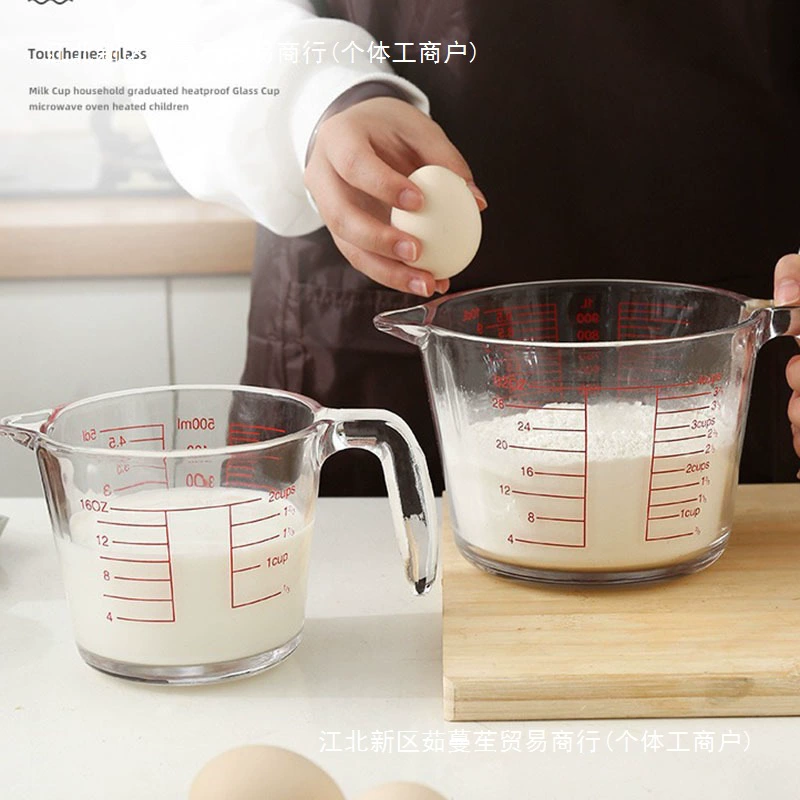 Glass heat-resistant capacious measuring cup, increased thickness