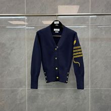 工厂直营潮流TB春季新款女士蛇来运转金币蛇形刺绣开衫时尚休闲