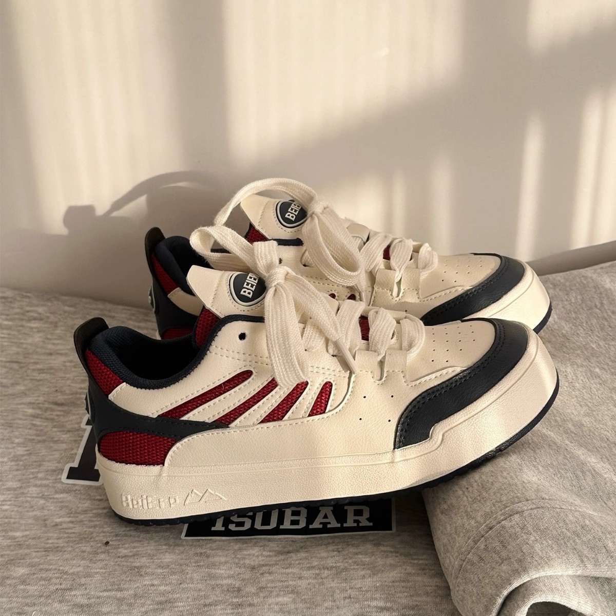 Fábrica directa 2025 primavera nuevo color verde fresco casual versátil zapatos blancos dulces zapatos de entrenamiento de la mujer