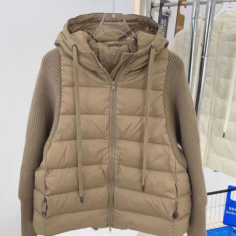 New High-End French-Style Light Luxury Knitted Sleeve Duck down Jacket for Women, Winter Patchwork Hooded Short Versatile Coat