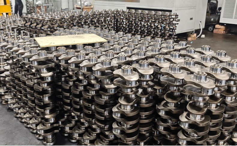 Om651 Four-Fan Crankshaft Factory Direct Sales Oe 6510302501