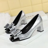 5299-H58 Korean fashion women's shoes, thick heel, mid heel, shallow mouth splicing, square toe, color blocked toe, bow, single shoe for women