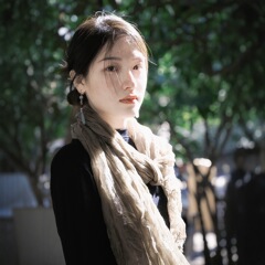 县城文学复古棉麻围巾女薄款文艺亚麻褶皱丝巾系脖长条纱巾氛围感