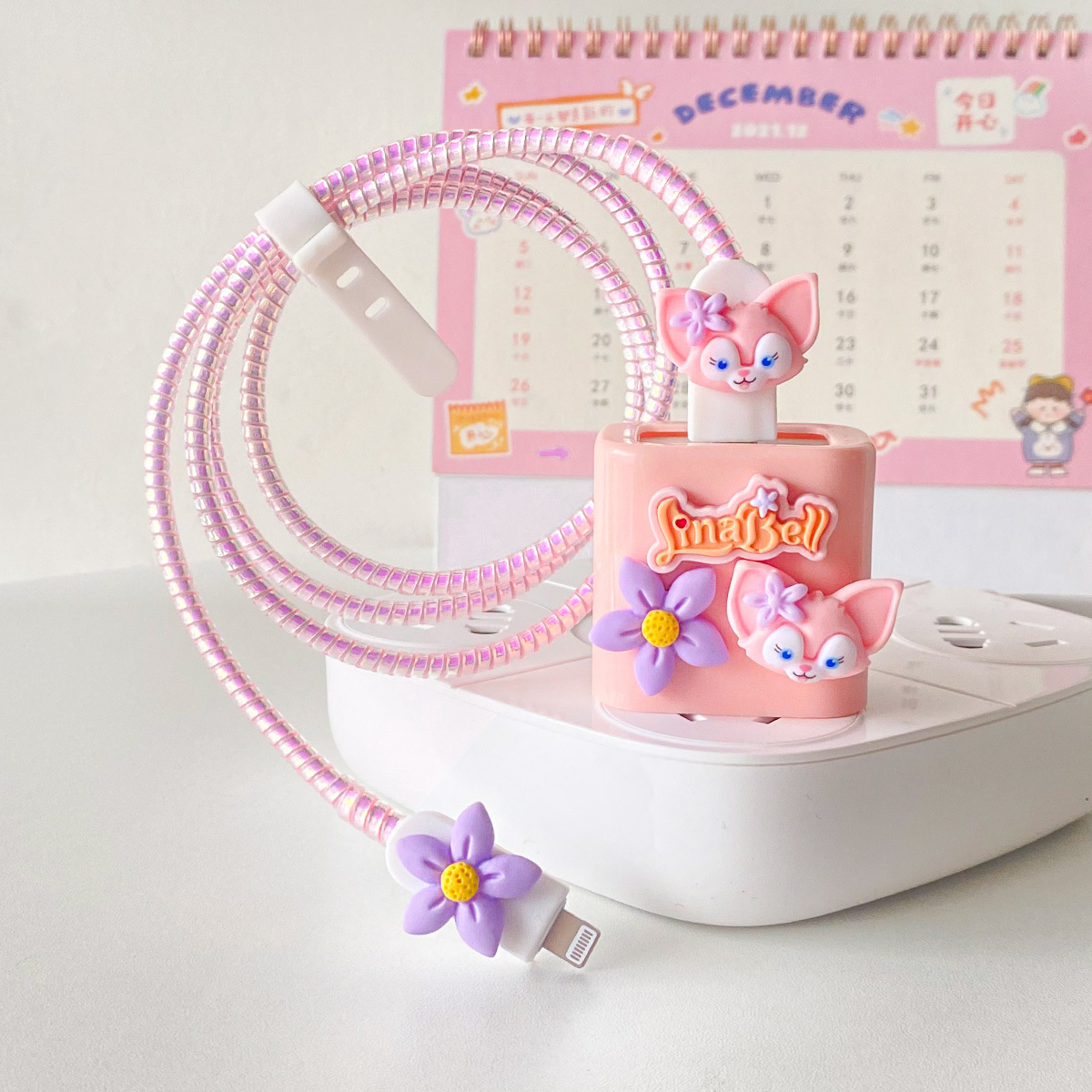 Aplicable a la cubierta protectora del cable de datos iPhone13/14/15 cubierta protectora estándar europea y americana de Apple 20W cargador