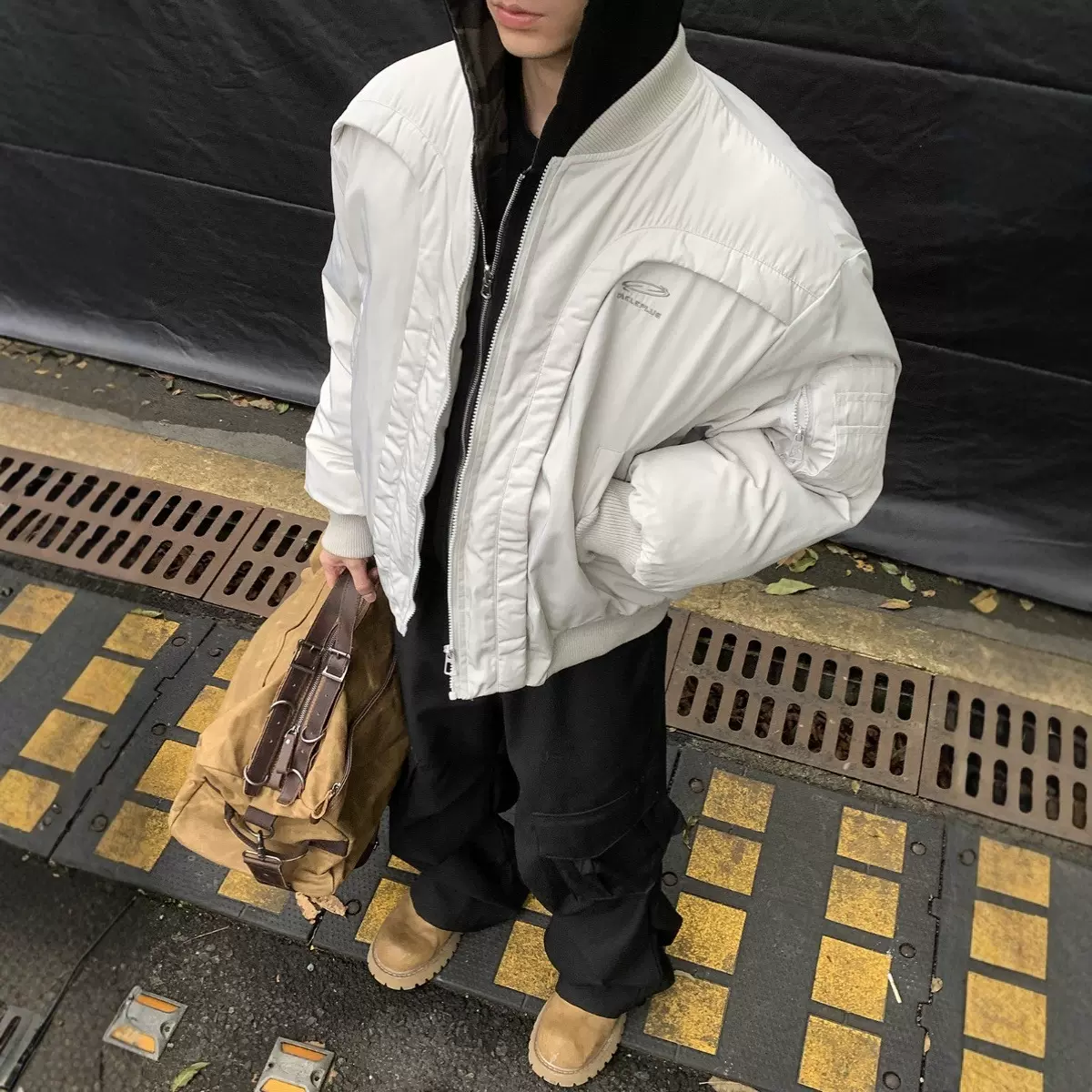 冬季美式解构弧形设计感小众飞行员棉服机车夹克男加厚棒球服棉衣