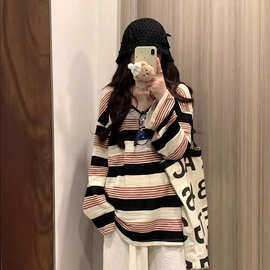 美式复古正肩V领条纹长袖t恤女春秋内搭打底外穿宽松显瘦上衣服
