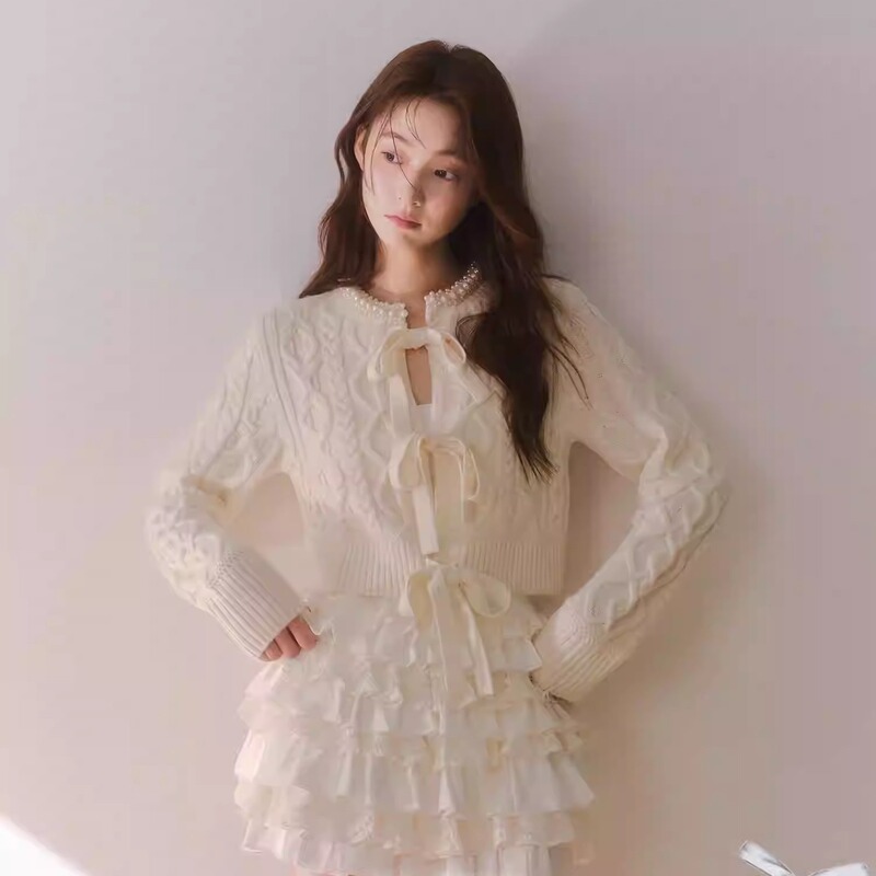 Retro Crochet Lace-Up Bow Knitted Cardigan for Women Winter Handmade Pearl Collar Short Sweater Jacket Off-White