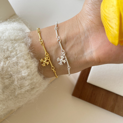 Korean Style Fashion 3D Golden Cross Necklace Personality and Trendy Bracelet Hand Accessory for Women, Versatile