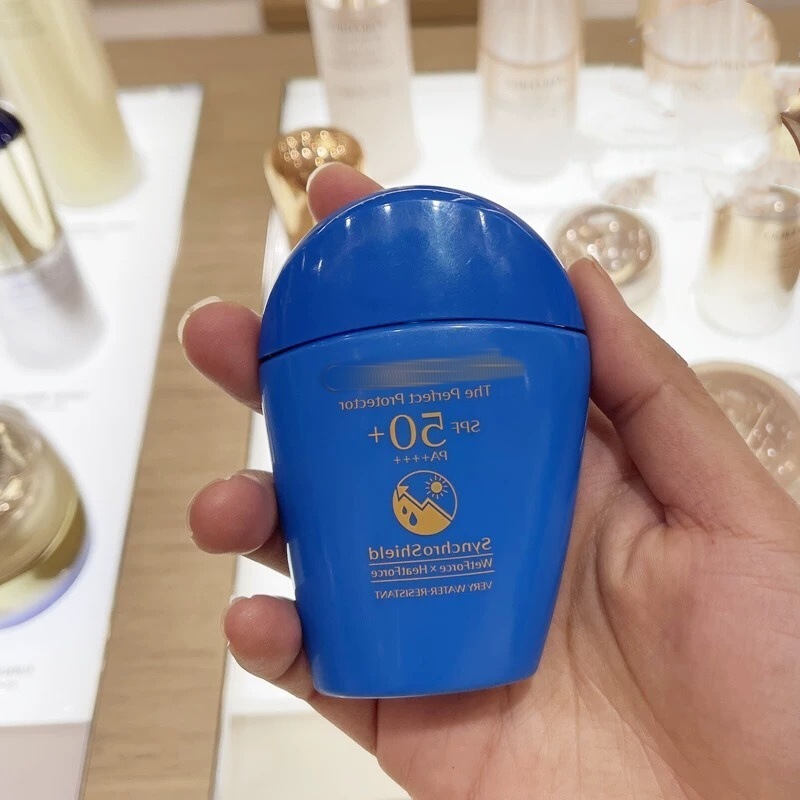 日本ブルーファット日焼け止めアイソレーションフェイシャル抗UV SPF50+さわやかな日焼け止めローション防水性と耐汗性50ml|undefined