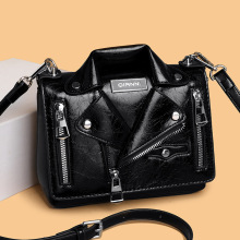 跨境个性衣服包包女2024新款韩版时尚铆钉单肩斜挎小方包一件代发