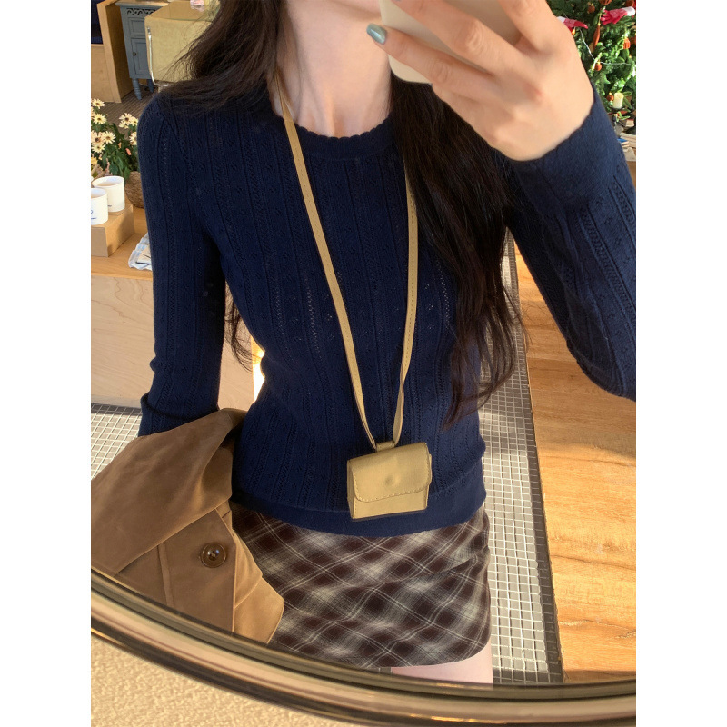 Designed White Lace Cut Out Long-Sleeved Knitwear for Women Winter New Elastic Waist Inner Bottoming Shirt Top