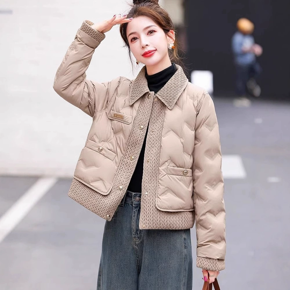 Xiao Xiangfeng пуховик женский 2023 зимний новый маленький человек короткий повседневный ромб тонкий белый утиный бархатный пиджак