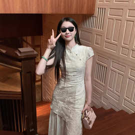 Iris Lumina书杳 皎皎玉兰新中式国风新款女夏刺绣改良旗袍连衣裙