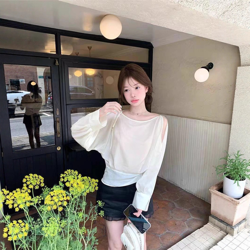 Strappy Off-Shoulder Long-Sleeved Shirt for Women 2026 Summer New Style Loose Design Fashionable Sexy Shirt Top Chic