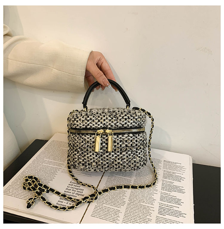 2023 borsa a tracolla scozzese semplice a tracolla in lana intrecciata di nuovo stile, piccola borsa quadrata per donna_voghion.com