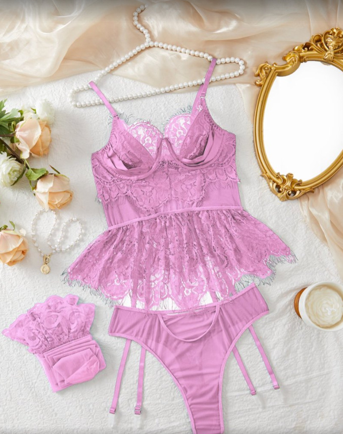 Lencería sexy europea y americana de tres puntos, traje de mujer sexy de encaje 2025, conjunto de tres piezas con anillo de acero, liga, chica conejito