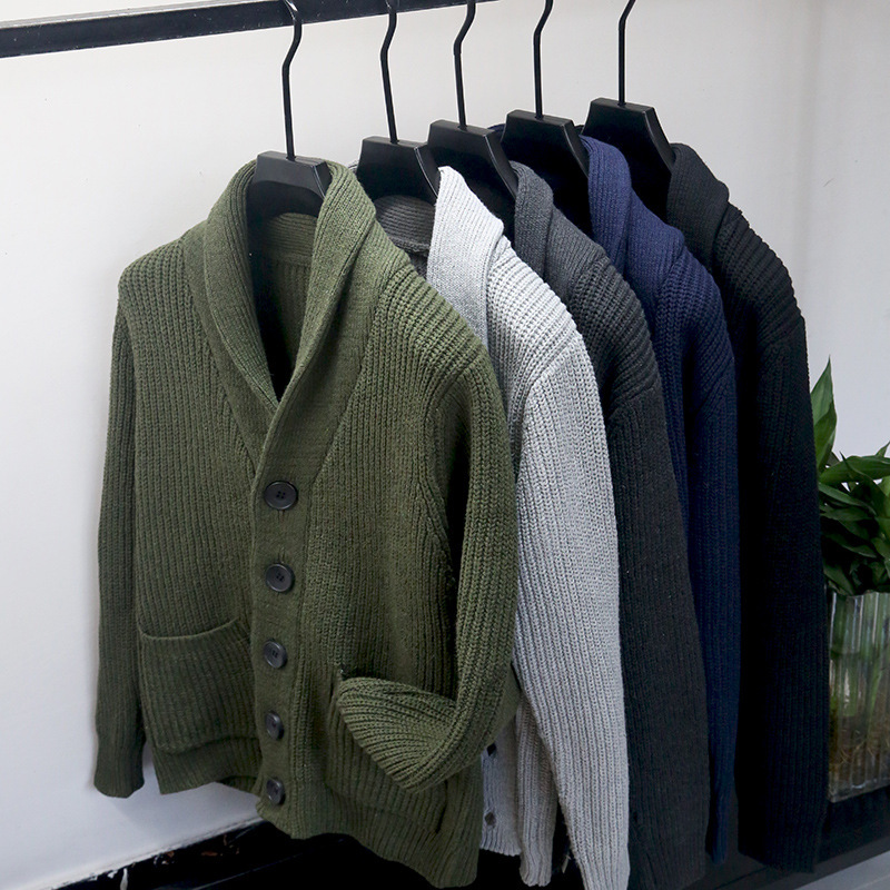 Cardigan sweater men's Japanese style trendy solid color slim V-neck sweater coat autumn and winter thickened outer wear thick sweater