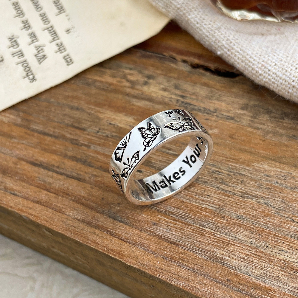 Retro geschnitzter Schmetterlingsring kreative Persönlichkeit Einzelring Zeigefingerring Glanzgelenkring_voghion.com