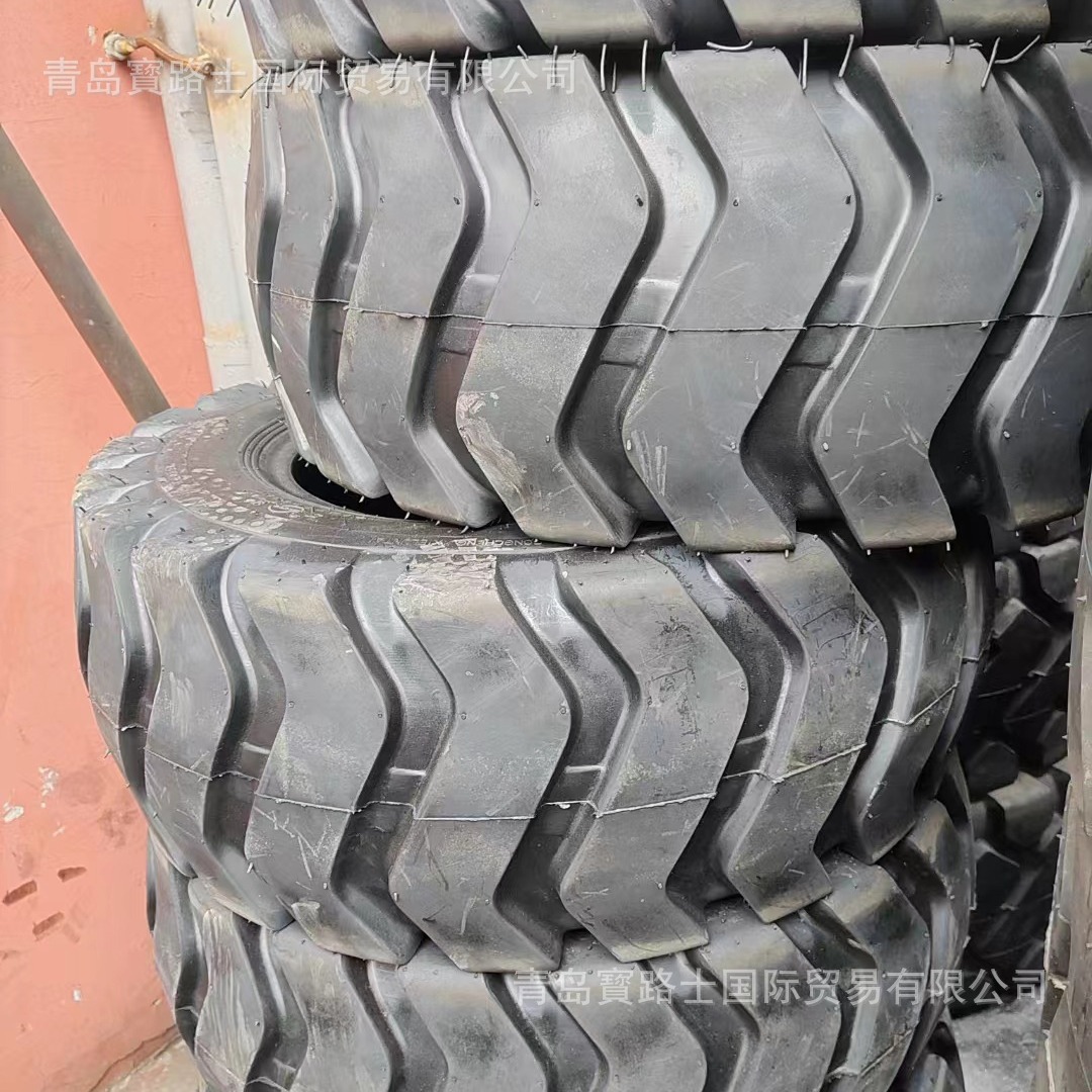 装载机轮胎 12.5/70-16  工程机械轮胎