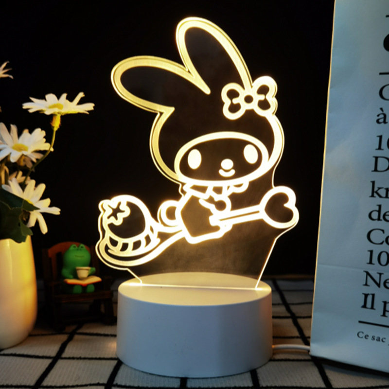 Venta caliente transfronteriza en el extranjero, nueva y extraña luz nocturna 3D, luz ambiental colorida, lámpara de mesa LED de la serie Sanrio Kulomi