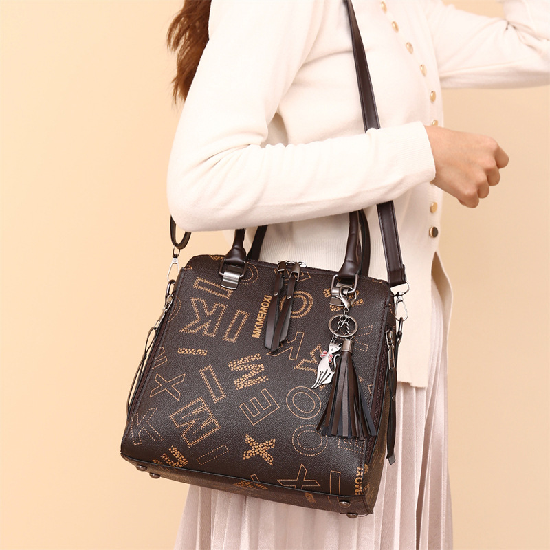 Cross-border foreign trade large-capacity women's bag 2024 New style mother and child multi-piece set Women's bag letter women's single-shoulder handbag undefined