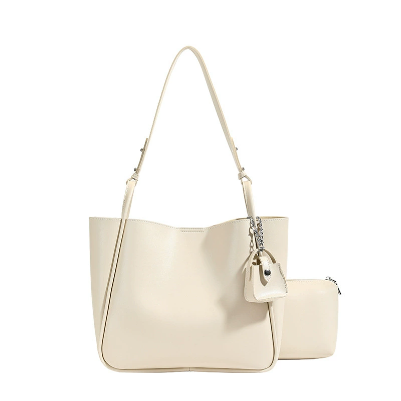 Japanese retro capacious underarm bag