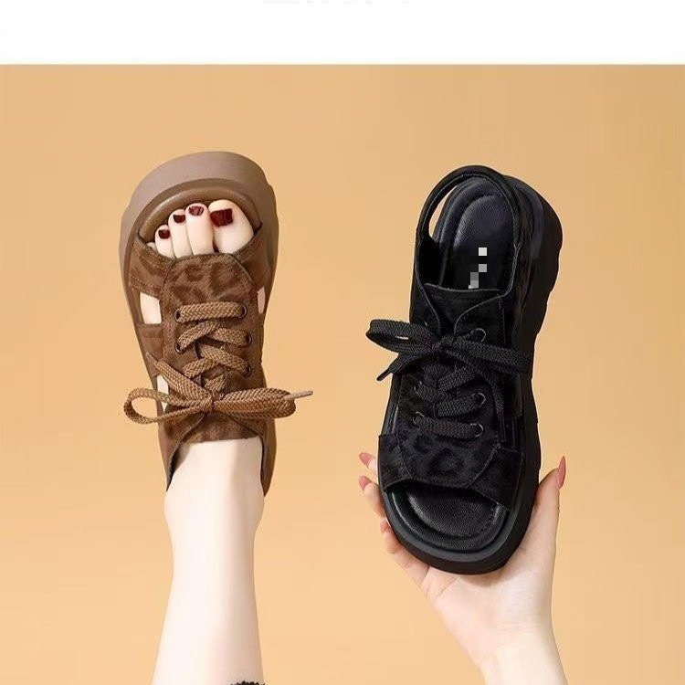Sandalias de cordón grueso para mujeres en 2026 nuevo verano vestido de moda casual cómodo zapatos de playa romanos para mujeres