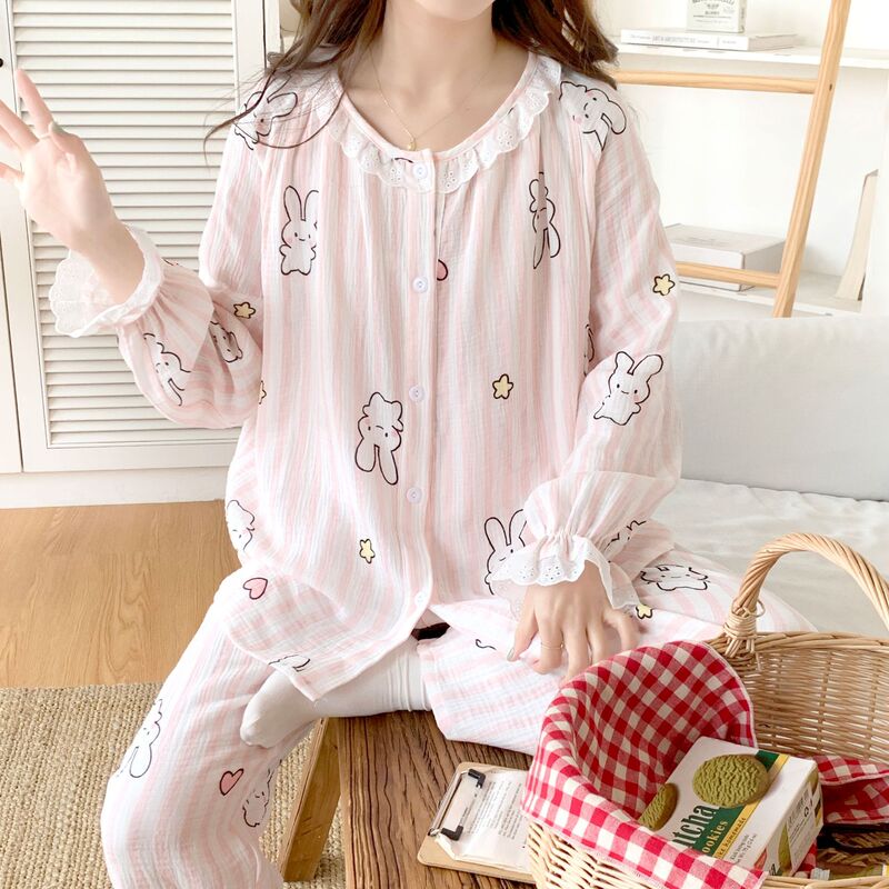 Four Seasons New crepe cotton confinement clothes cute lace round neck nursing clothes nursing suit pregnant mother pajamas