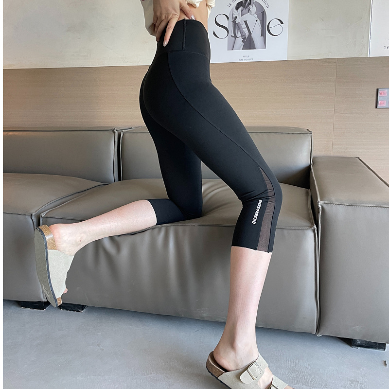 Pantalones de tiburón 2023 nuevo verano de las mujeres delgadas desgaste exterior de malla de bolsillo de primavera y otoño fitness bottoming yoga Barbie Pantalones