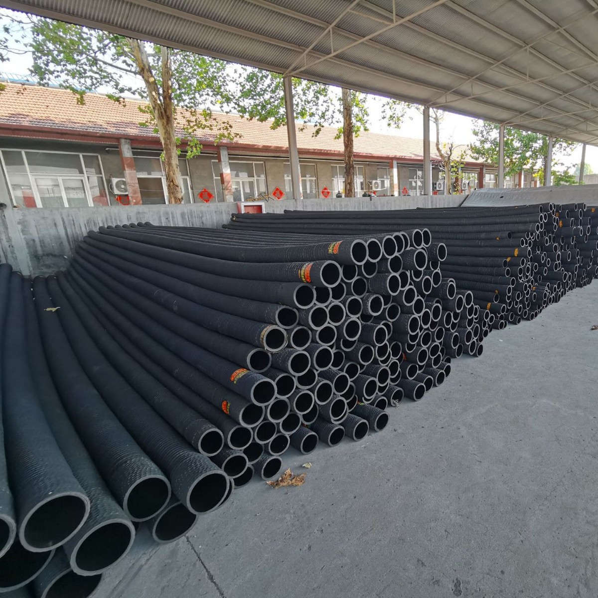 直销大口径钢丝排水胶管高强度钢丝缠绕橡胶管抗老化吸排橡胶管