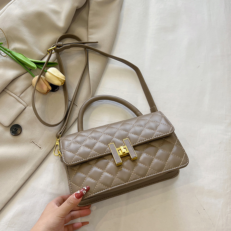 2023 new style small fragrant style rhombic bag new fashion shoulder bag design sense all-match handbag_voghion.com