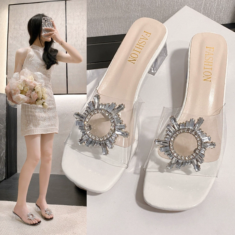 Босоножки на платформе 2025 лето новые большие размеры для женщин с камнями прозрачные корейские модные босоножки на платформе