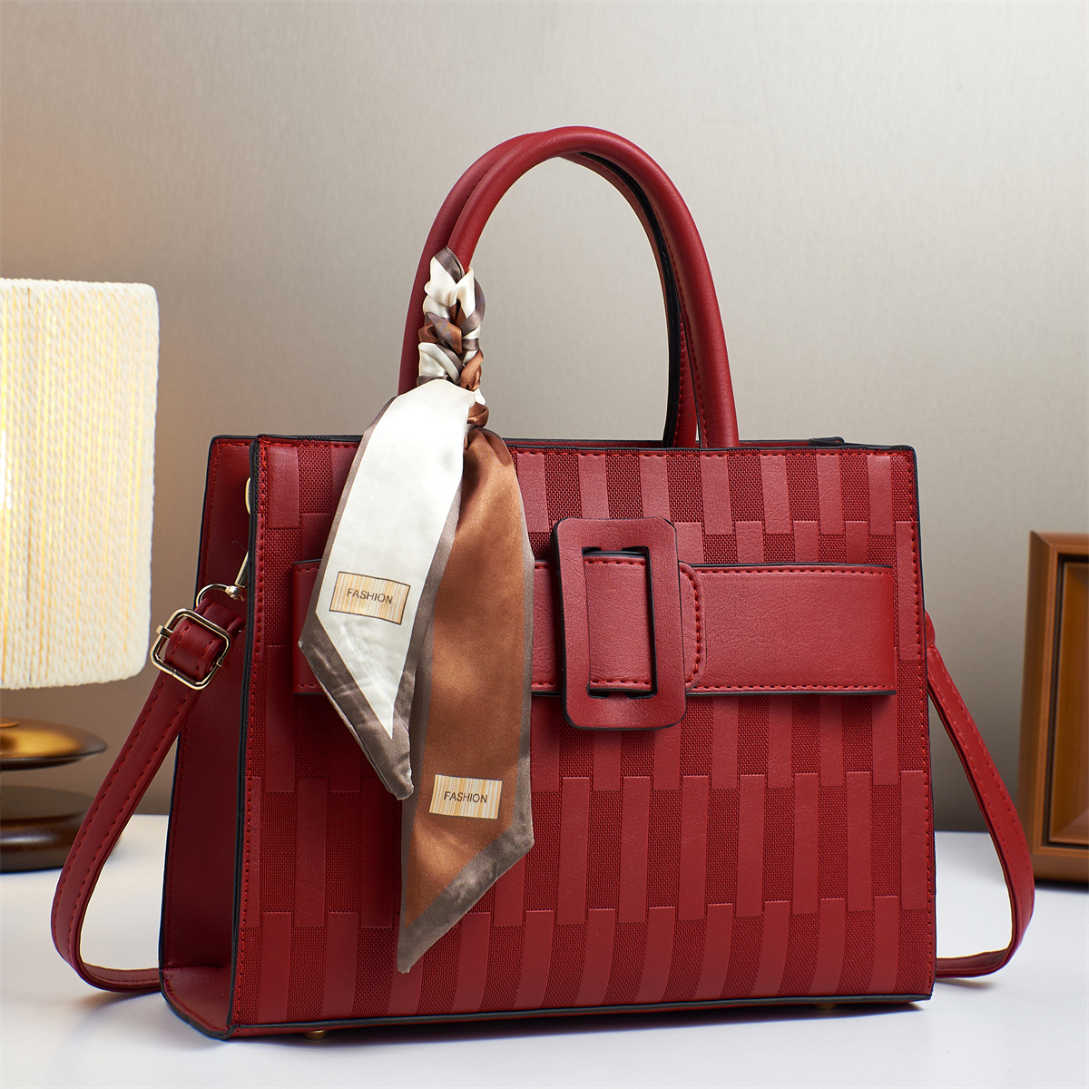 2025 bolso bandolera de todo fósforo para mujer nuevo estilo de gran capacidad, sentido de alta gama, marca atmosférica, bolso de la madre de mediana edad