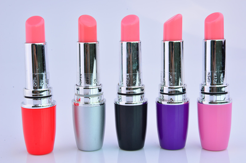 Lipstick-Style Mini Vibrator with Discreet ABS and Silicone Body — detail image 3