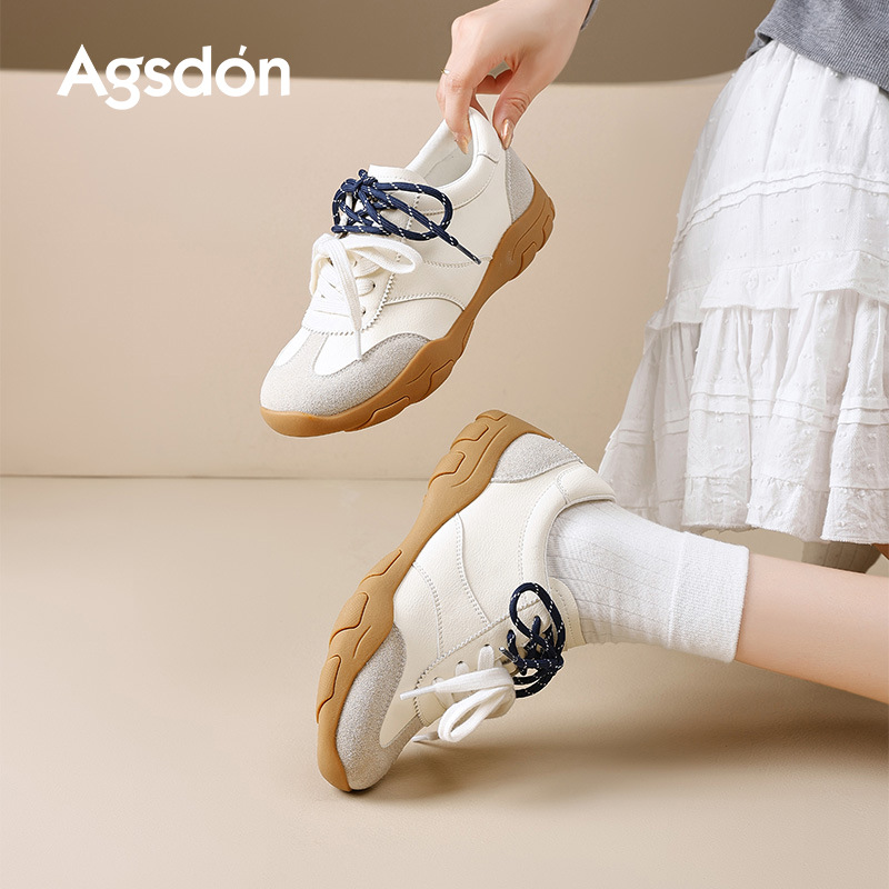 Zapatos de entrenamiento de ballet para mujeres 2025 nuevos zapatos de invierno y otoño con suela gruesa Agam zapatos casuales ligeros zapatos blancos pequeños