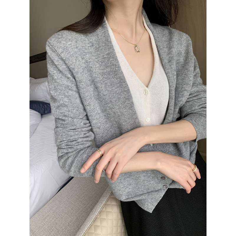 撞色假两件针织开衫女2025新款秋冬装宽松外搭设计感显瘦毛衣外套