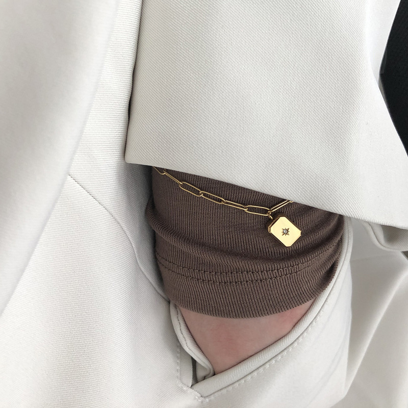 Sl015 Paris Engraved Eight-Pointed Star Square Gold Nugget Thick Chain Bracelet for Women Titanium Steel Plated with 18K Gold