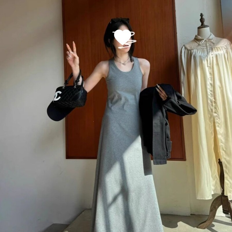 Long Dress with a Stylish Camisole Design, 2026 New Sleeveless Summer Style, Slim-Fit Waist-Cinching Dress Long Dress with a Stylish Camisole Design, 2026 New Sleeveless Summer Style, Slim-Fit Waist-Cinching Dress
