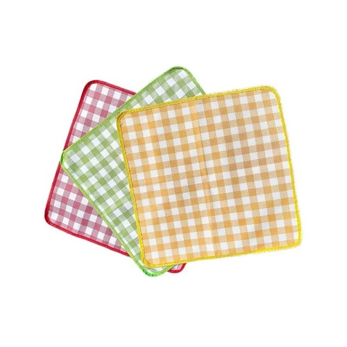 Foldable, waterproof, and moisture-resistant outdoor camping lawn mat—perfect for spring outings, portable picnic mats, and music festival grassy areas.