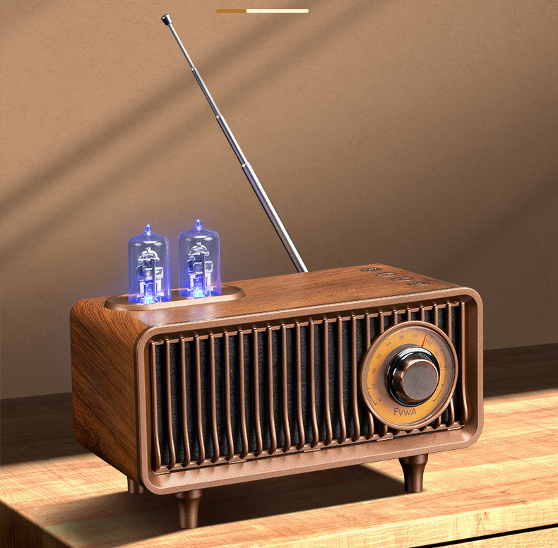 Retro Bluetooth Speaker Image 1