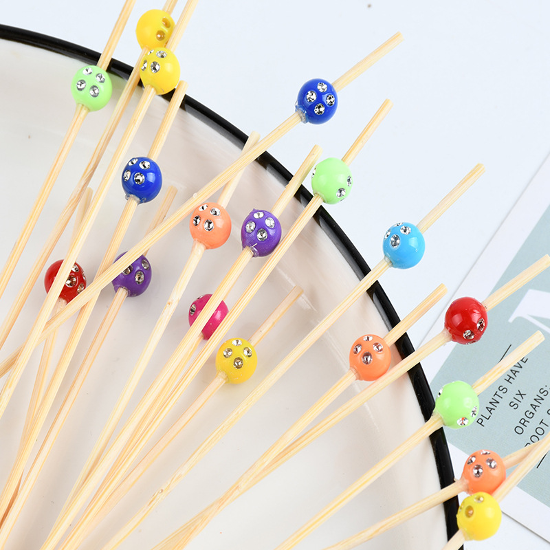 Cuentas coloridas desechables de frutas enchufadas caseras lindas pasteles de bambú bocadillos horquilla horquilla de pasteles de luna horquilla mayorista