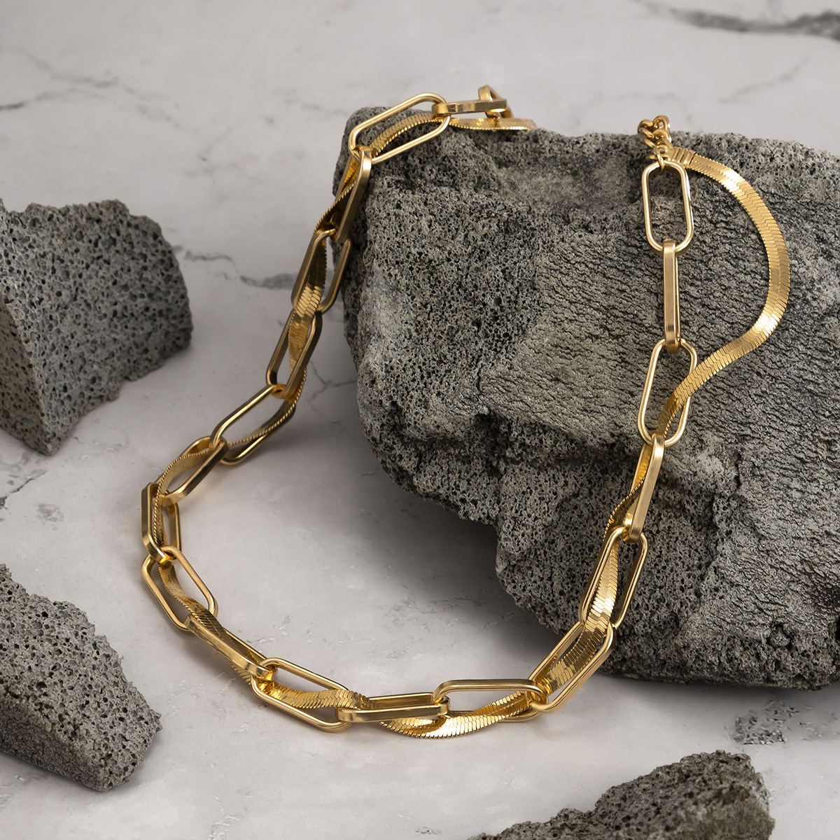 欧美跨境饰品 小众镂空金属链条嘻哈项饰 几何型简约个性蛇骨项链