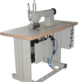 其他纺织设备;塑焊机;塑料成型机